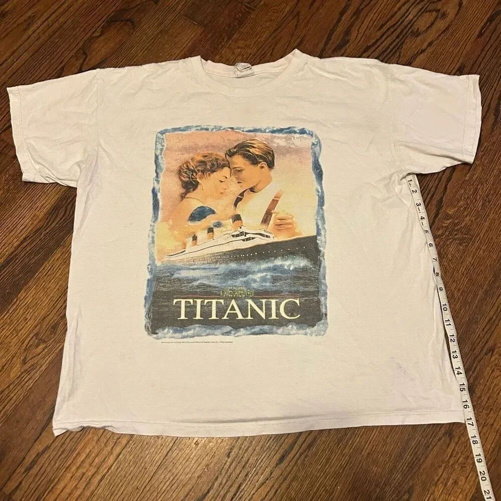 Vintage 1998 Titanic Movie Promo Shirt Size Large Leonardo DiCaprio Kate Kinslet